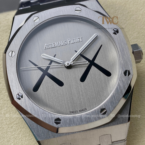 Audemars Piguet 15500 (Kaws)