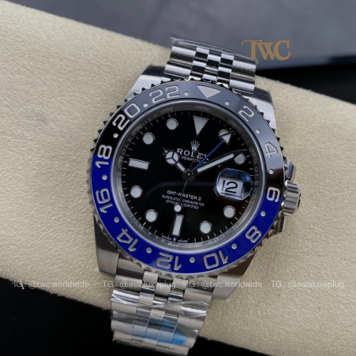 Rolex GMT Batgirl