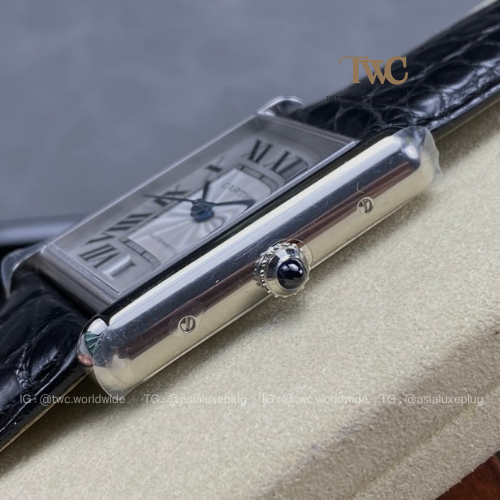 Cartier Tank Extra Large (Date)