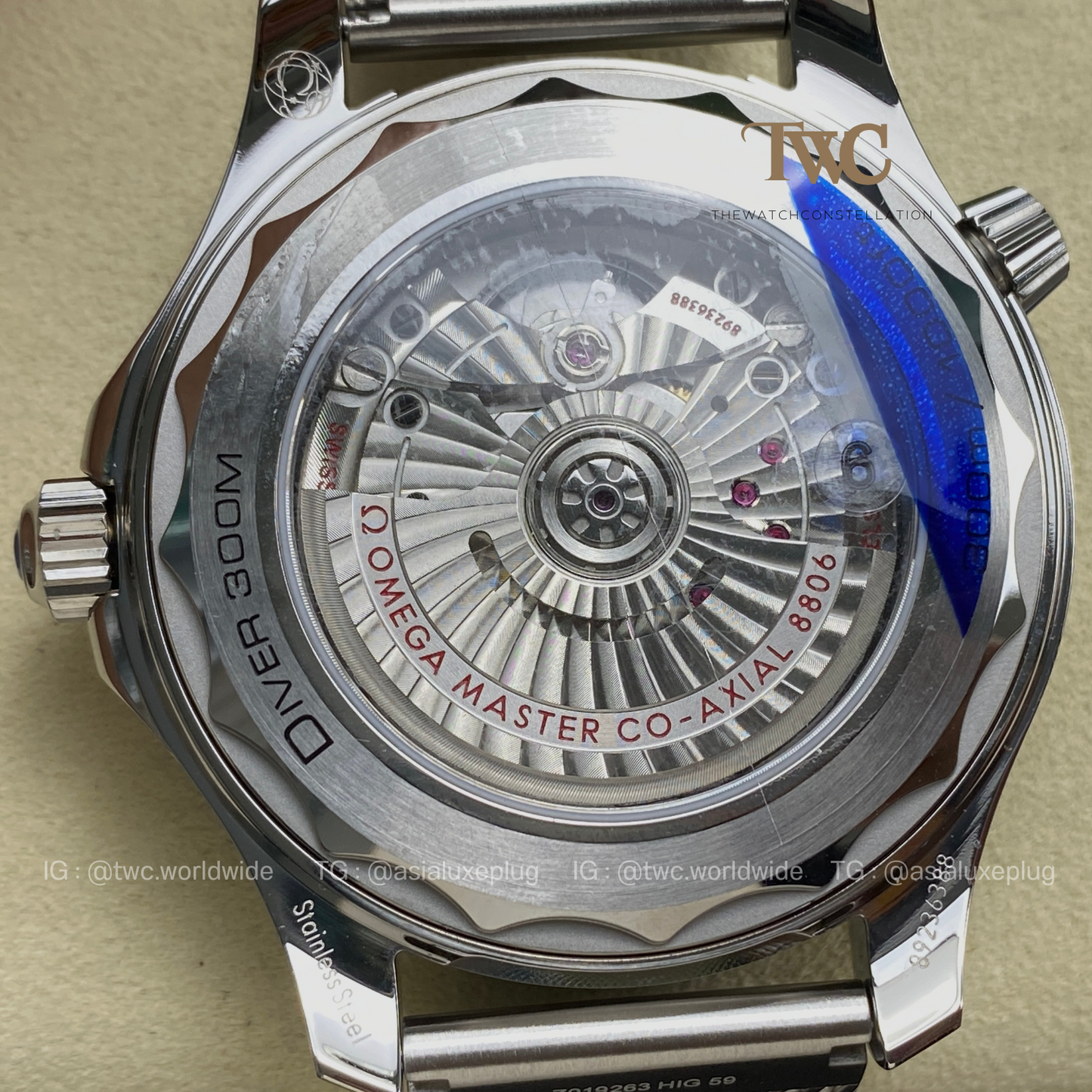 Omega Seamaster (No Date Stainless Steel)