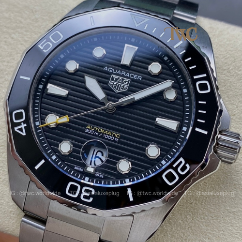 AquaRacer GMT Black
