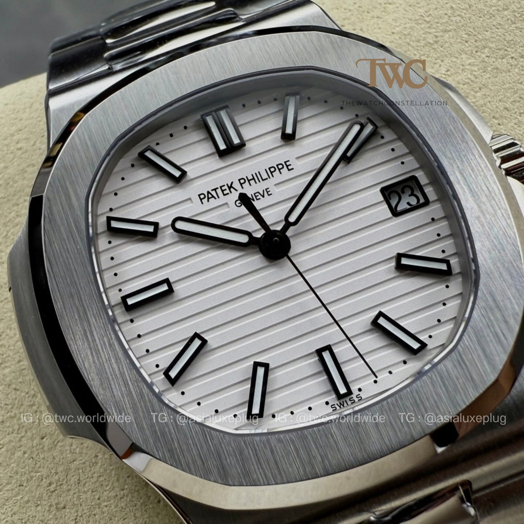 Patek Nautilus 5711 White