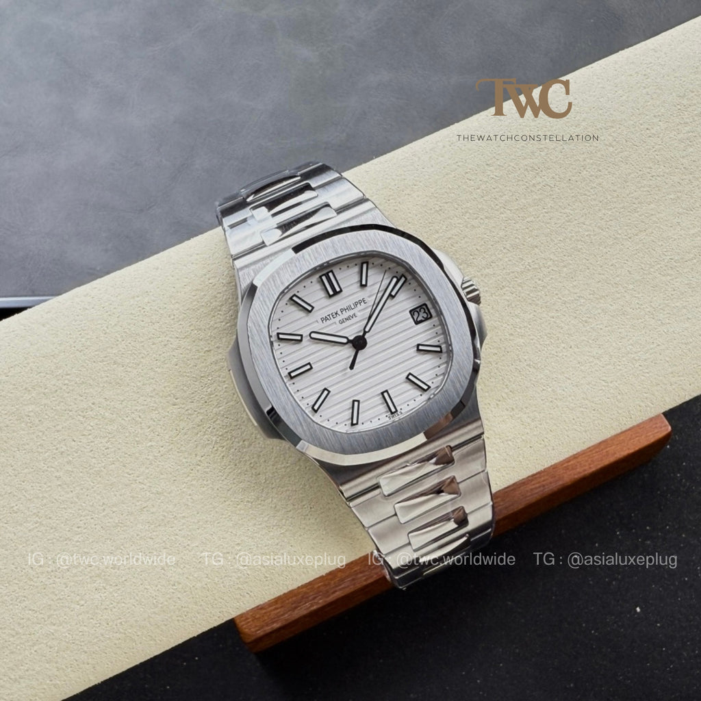 Patek Nautilus 5711 White