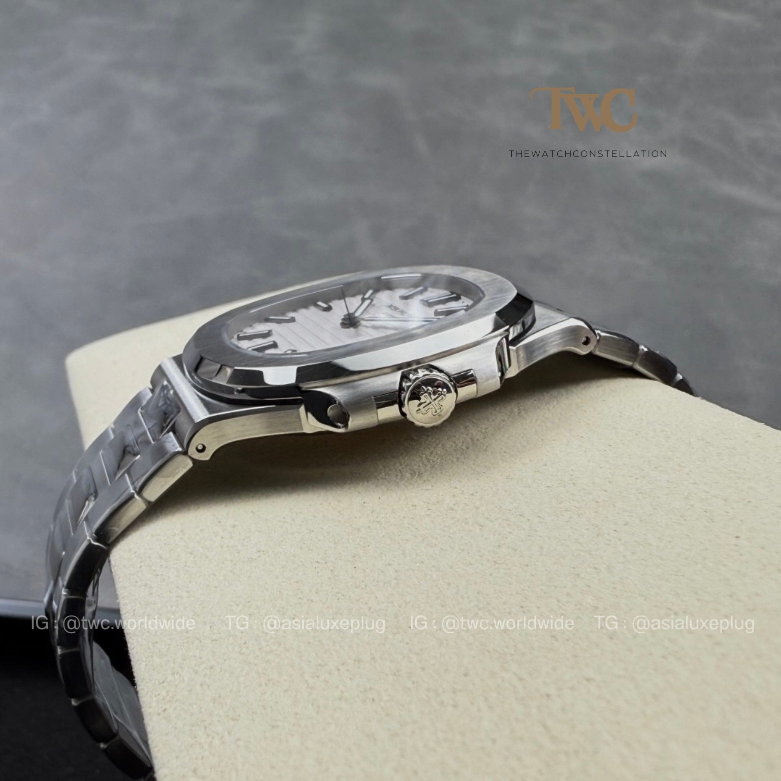 Patek Nautilus 5711 White