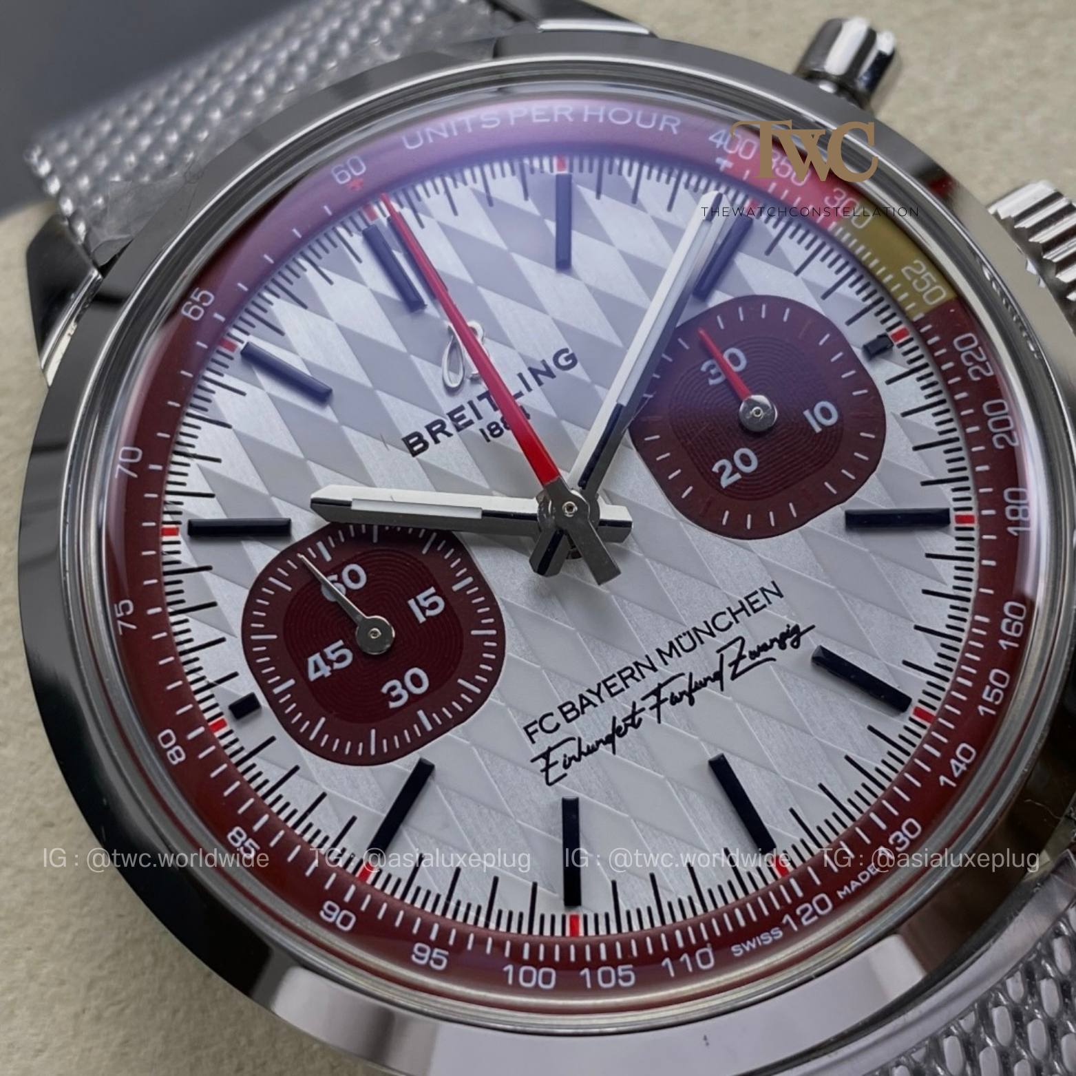 Breitling B01 Chronograph FC Bayern Munich