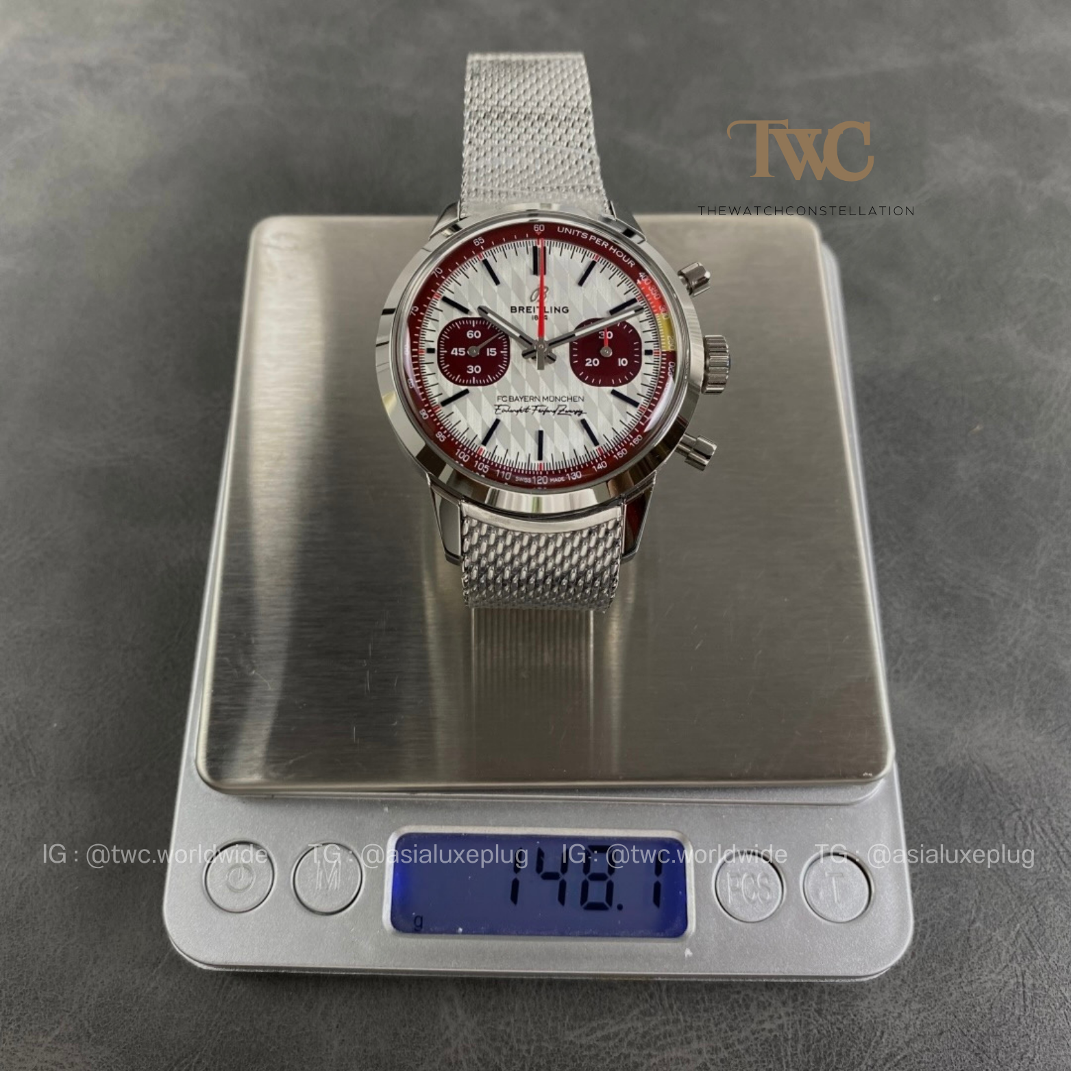 Breitling B01 Chronograph FC Bayern Munich