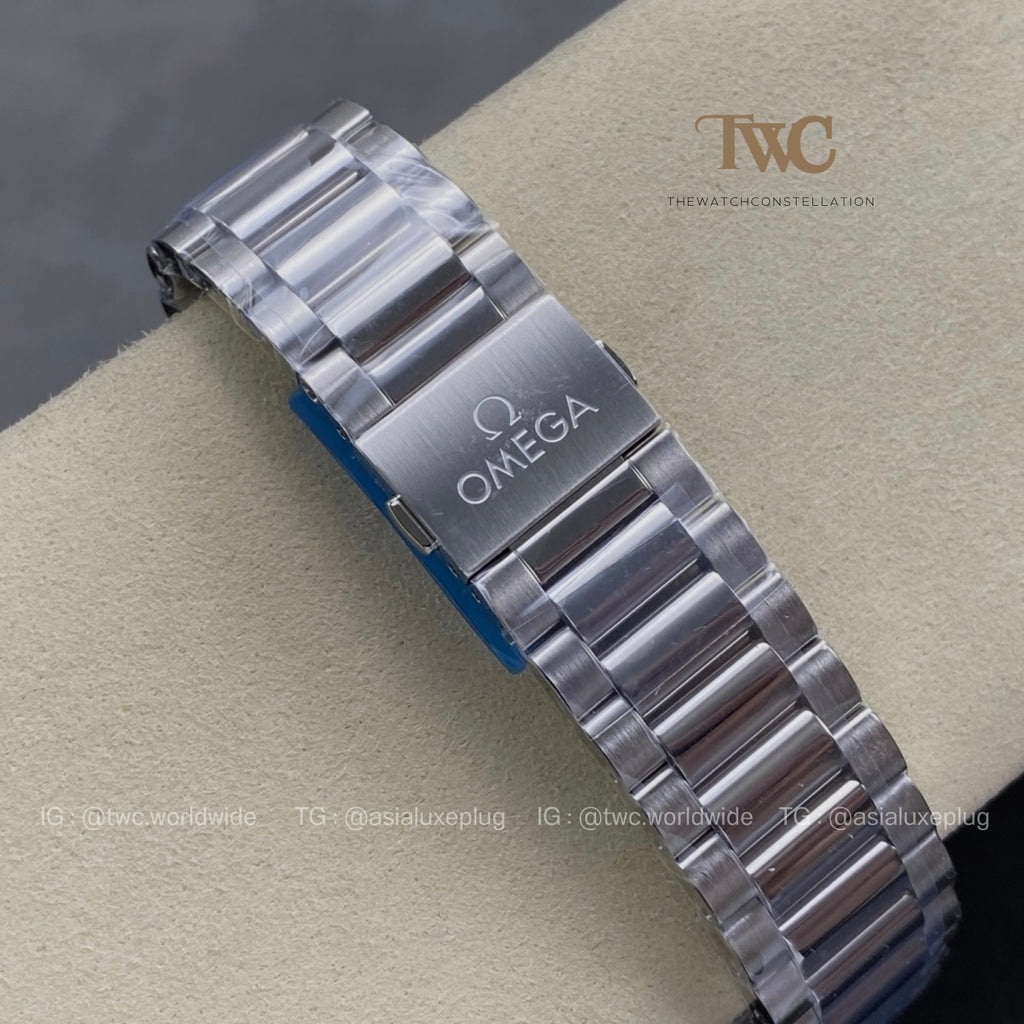 Omega Seamaster Turquoise