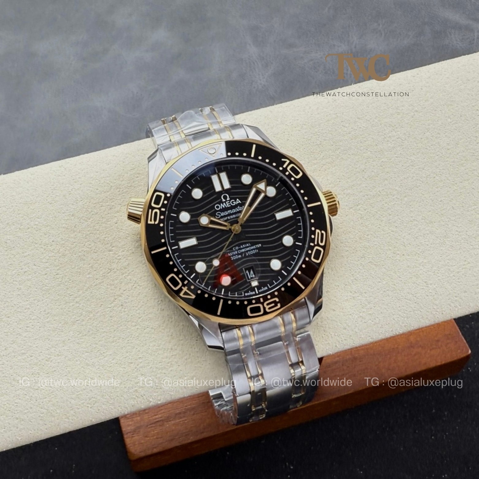 Omega Seamaster Half gold