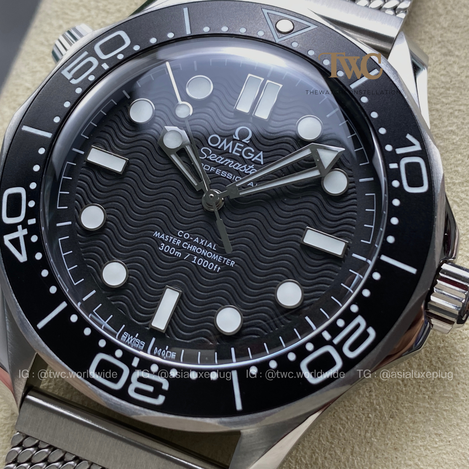 Omega Seamaster (No Date Stainless Steel)